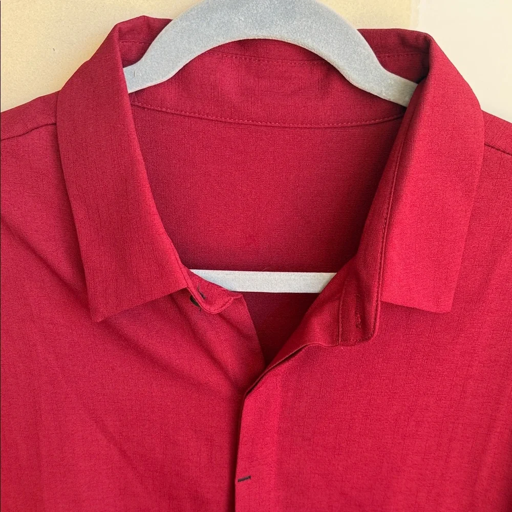 Classic Red Men's Dress Shirt - Picture 2 of 4